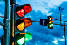 Clip Art:4pcf0uegov0= Traffic Signal